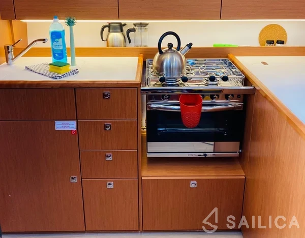Bavaria C38 - Yacht Charter Sailica
