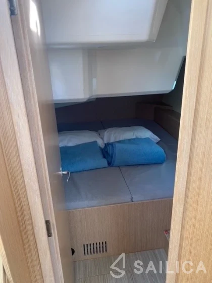 Bavaria C42 - Yacht Charter Sailica