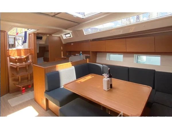 Bavaria C45 - Yacht Charter Sailica