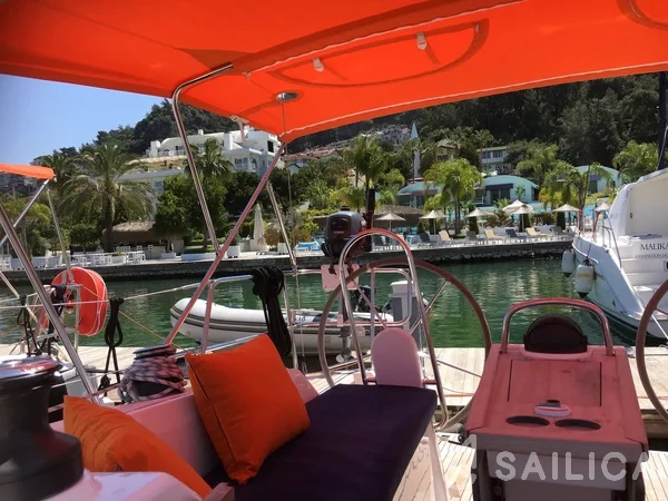 Bavaria 34 Cruiser - Yacht Charter Sailica