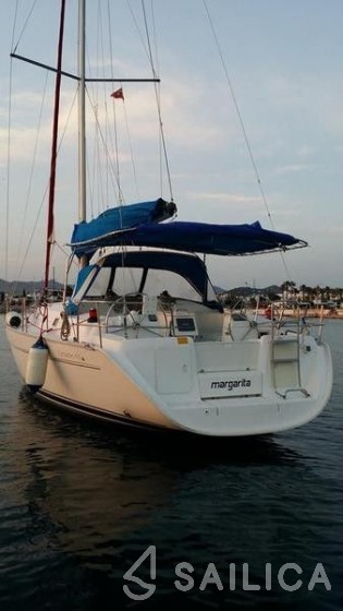 Cyclades 43.4 - Yacht Charter Sailica