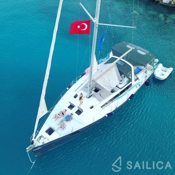 Oceanis 48 - Yacht Charter Sailica