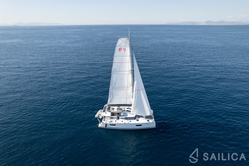 Elba 45 - Yacht Charter Sailica