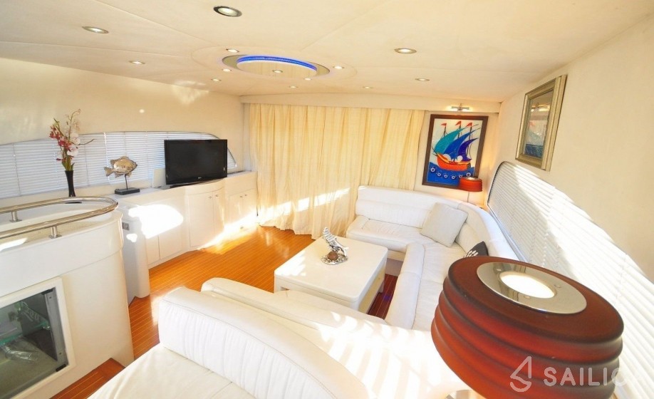 Custom Built - Yacht Charter Sailica