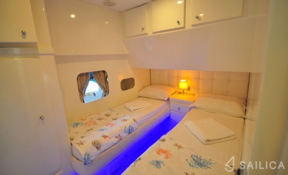 Custom Built - Yacht Charter Sailica
