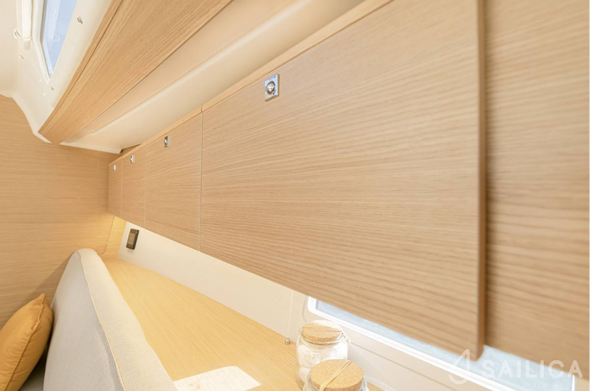 Dufour 360 GL - Yacht Charter Sailica