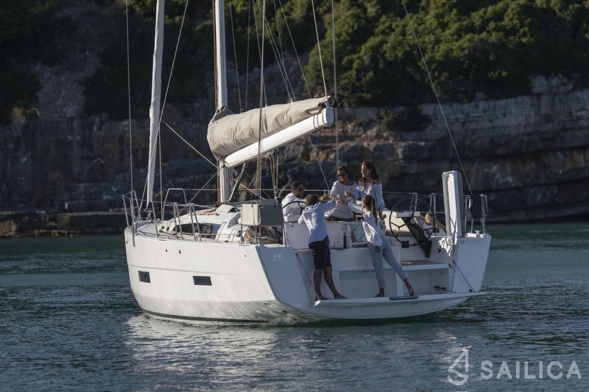 Dufour 430 - Yacht Charter Sailica