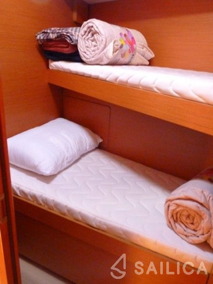 Sun Odyssey 449 - Yacht Charter Sailica