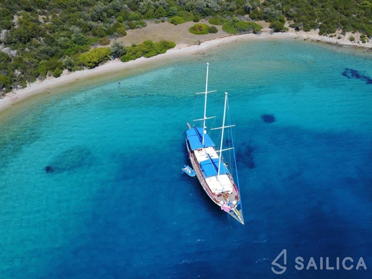 Gulet - Yacht Charter Sailica