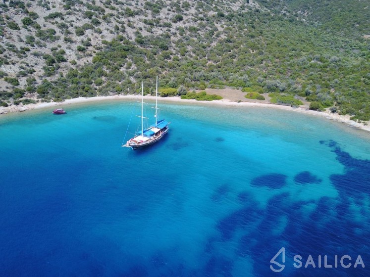 Gulet - Yacht Charter Sailica