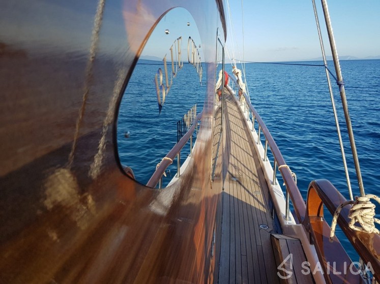 Gulet - Yacht Charter Sailica