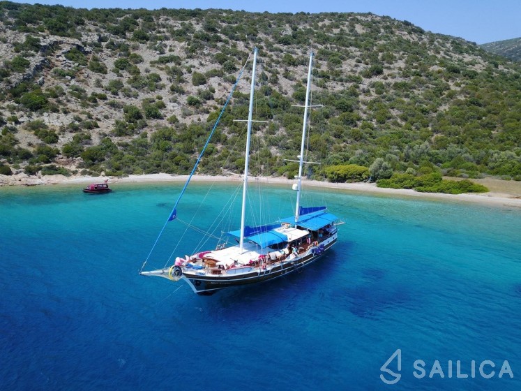 Gulet - Yacht Charter Sailica