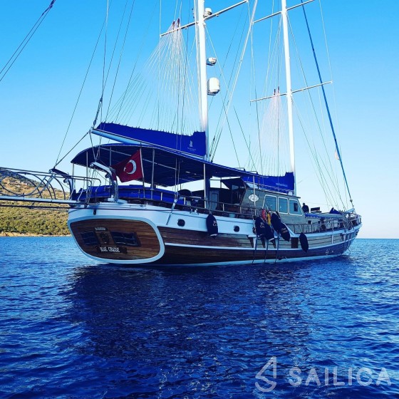 Gulet - Yacht Charter Sailica