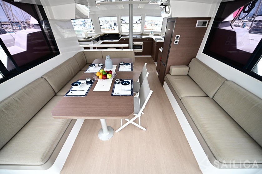 Bali Catspace - Yacht Charter Sailica