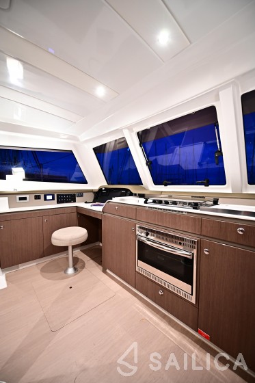 Bali Catspace - Yacht Charter Sailica