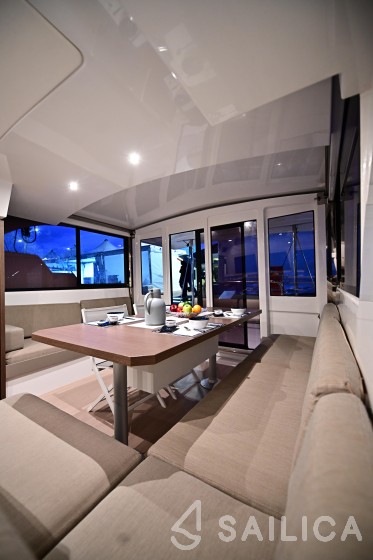 Bali Catspace - Yacht Charter Sailica