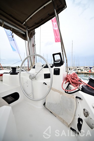 Bali Catspace - Yacht Charter Sailica