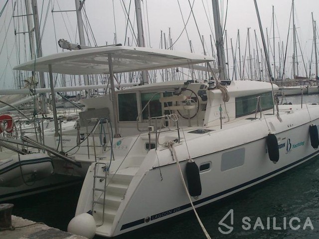Lagoon 420 - Yacht Charter Sailica