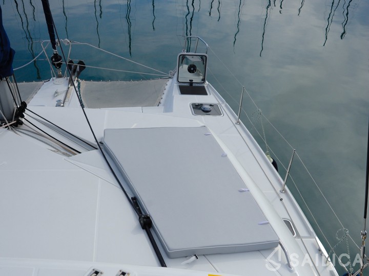Lagoon 420 - Yacht Charter Sailica