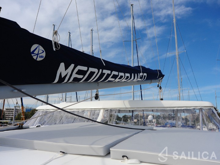 Lagoon 420 - Yacht Charter Sailica