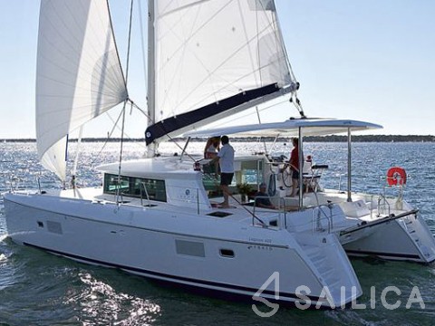 Lagoon 420 - Yacht Charter Sailica