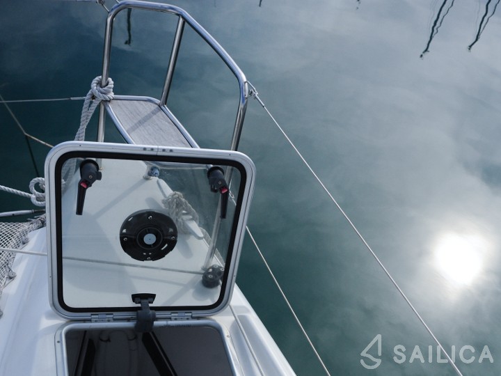 Lagoon 420 - Yacht Charter Sailica