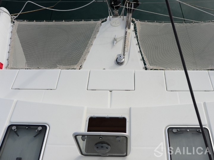 Lagoon 420 - Yacht Charter Sailica