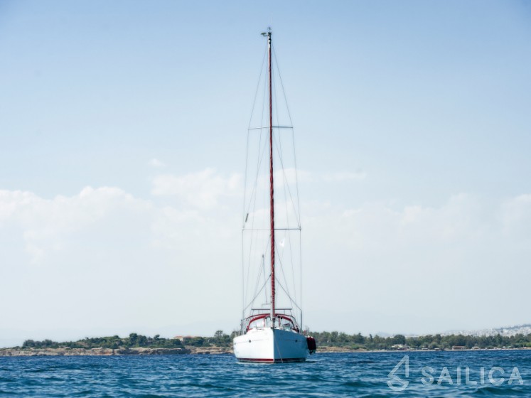 Oceanis 473 - Yacht Charter Sailica
