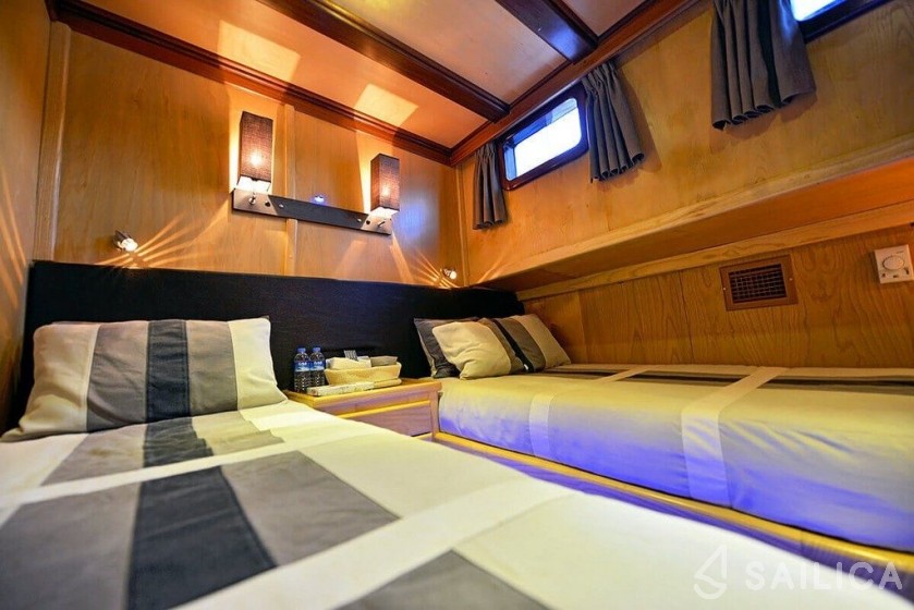 Gulet - Yacht Charter Sailica