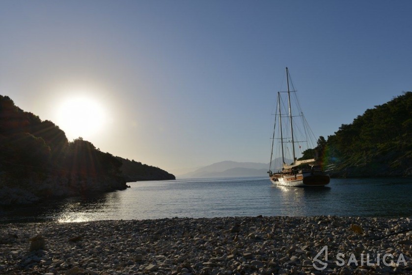 Gulet - Yacht Charter Sailica