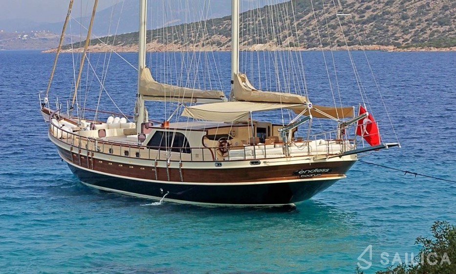 Gulet - Yacht Charter Sailica
