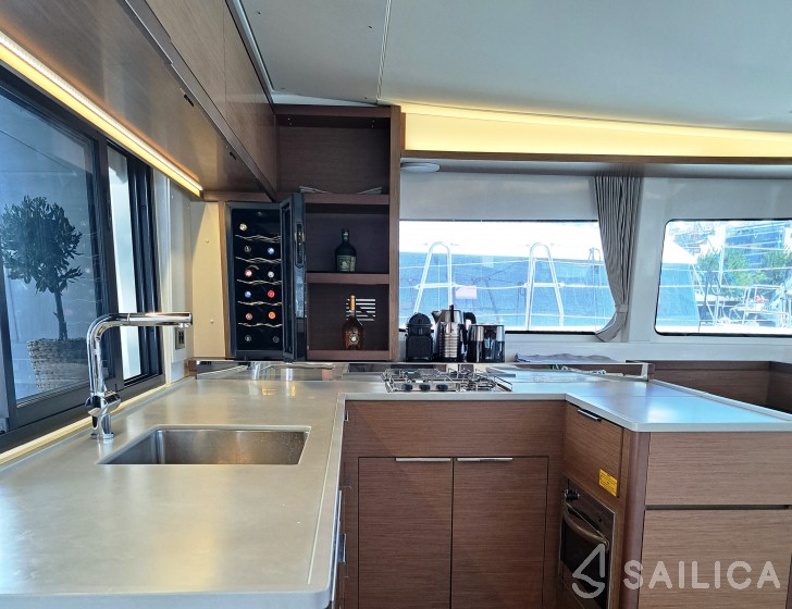 Lagoon 46  - Yacht Charter Sailica