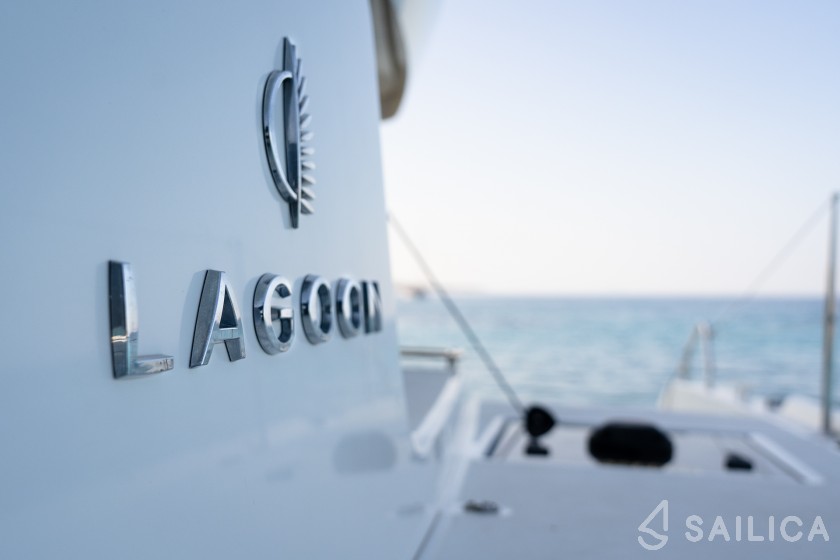 Lagoon 46  - Yacht Charter Sailica