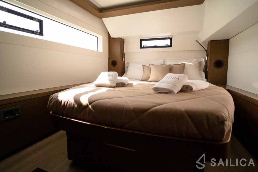Lagoon 46  - Yacht Charter Sailica