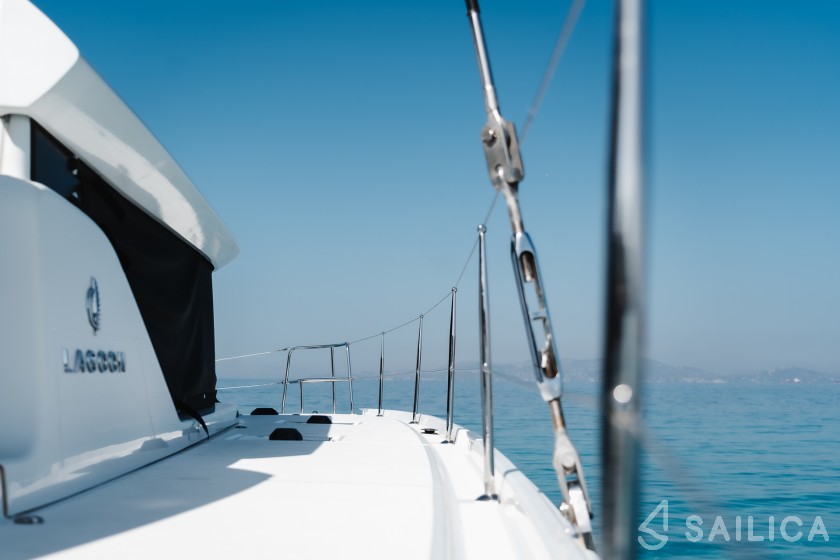 Lagoon 46  - Yacht Charter Sailica
