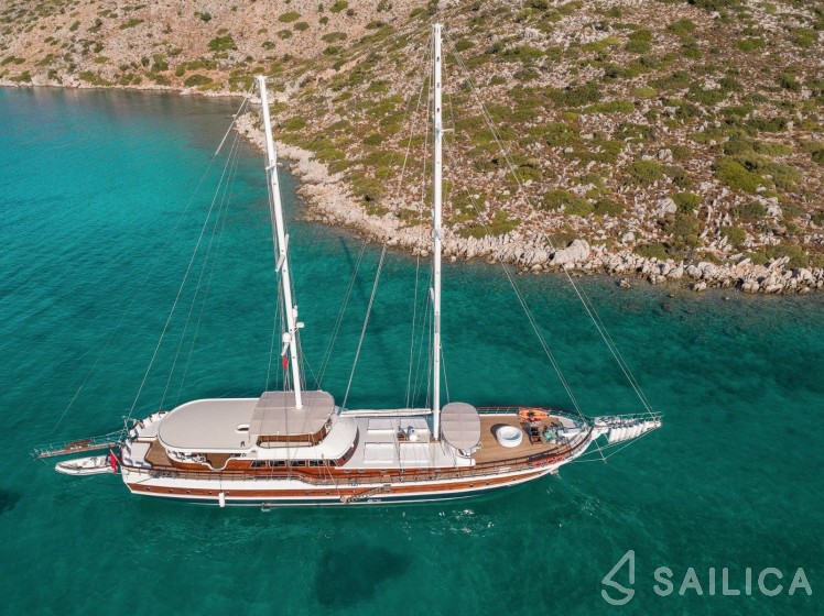 Gulet - Yacht Charter Sailica
