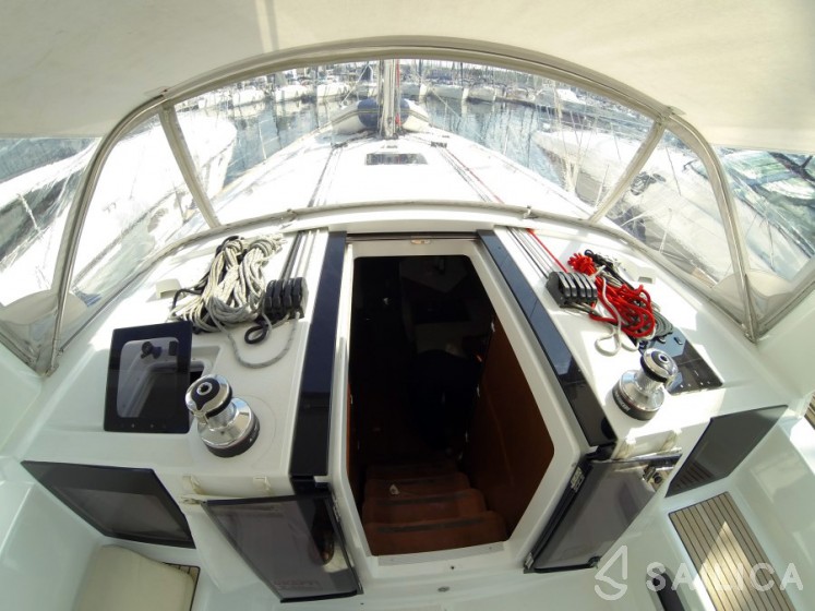 Oceanis 45 - Yacht Charter Sailica