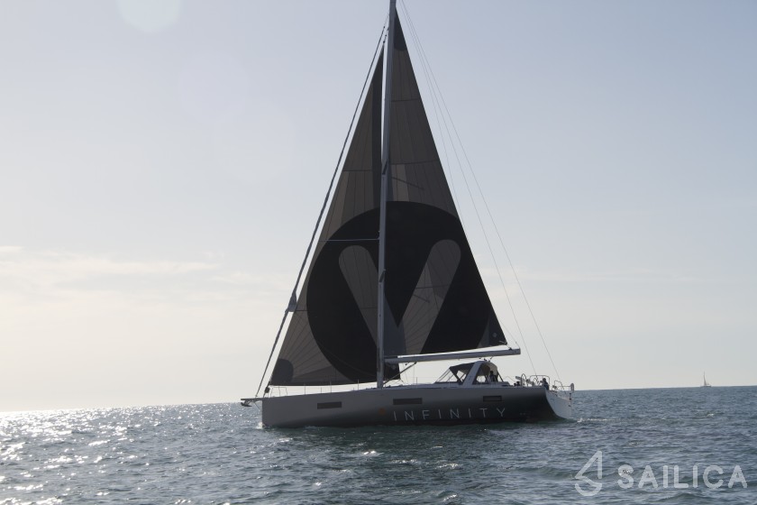 Oceanis 60 - Yacht Charter Sailica