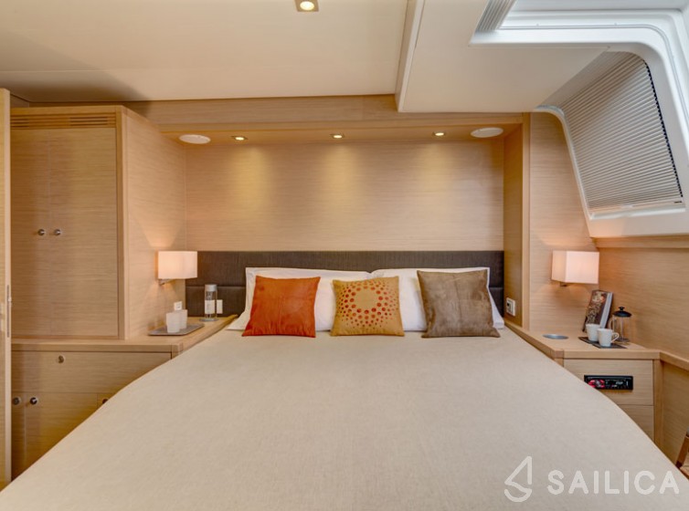 Lagoon 620 - Yacht Charter Sailica