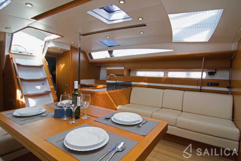 Jeanneau 53 - Yacht Charter Sailica