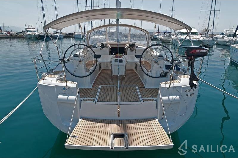 Sun Odyssey 509 - Yacht Charter Sailica