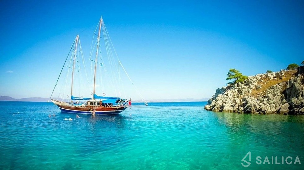 Gulet - Yacht Charter Sailica