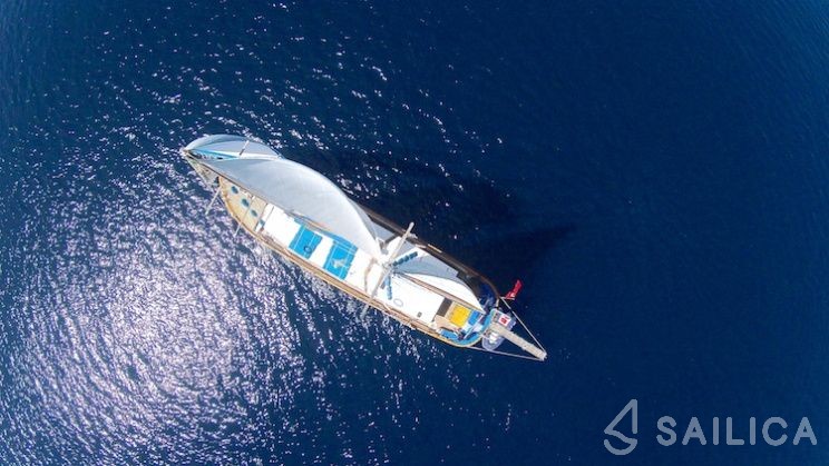 Gulet - Yacht Charter Sailica