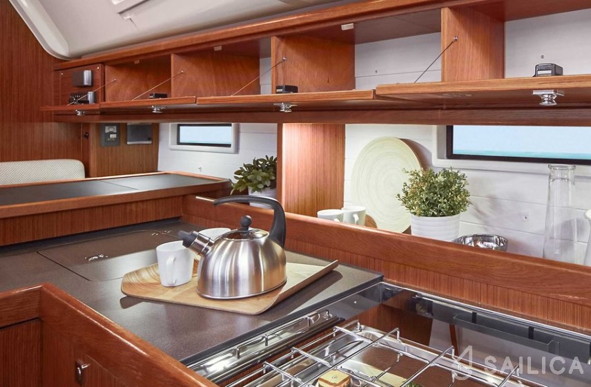 Bavaria 51 Cruiser - Yacht Charter Sailica