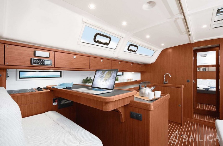 Bavaria 51 Cruiser - Yacht Charter Sailica