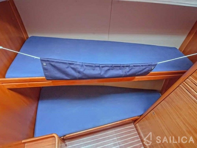 Bavaria 46 Cruiser - Yacht Charter Sailica