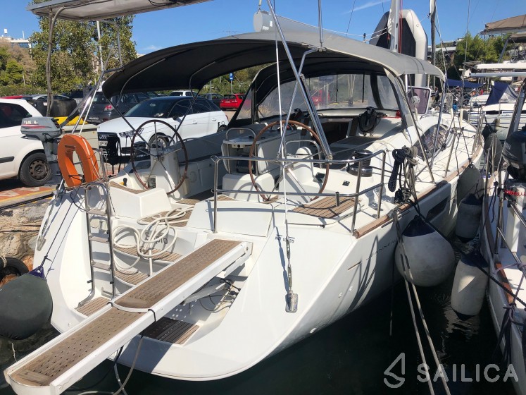 Jeanneau 53 - Yacht Charter Sailica