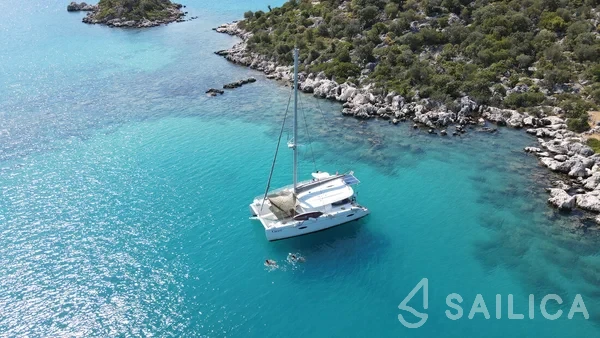Lipari 41 - Yacht Charter Sailica