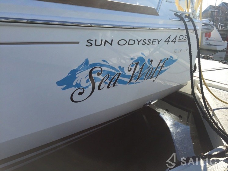 Sun Odyssey 44 - Yacht Charter Sailica