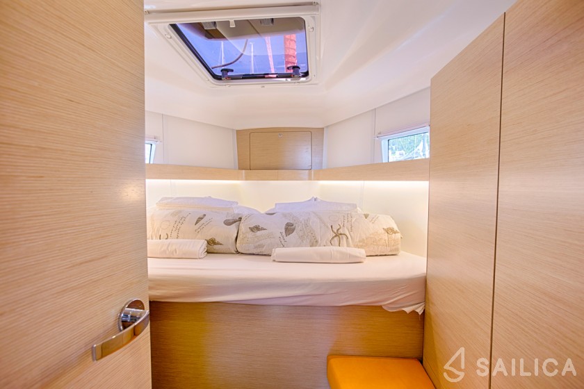 Elan 45 Impression - Yacht Charter Sailica